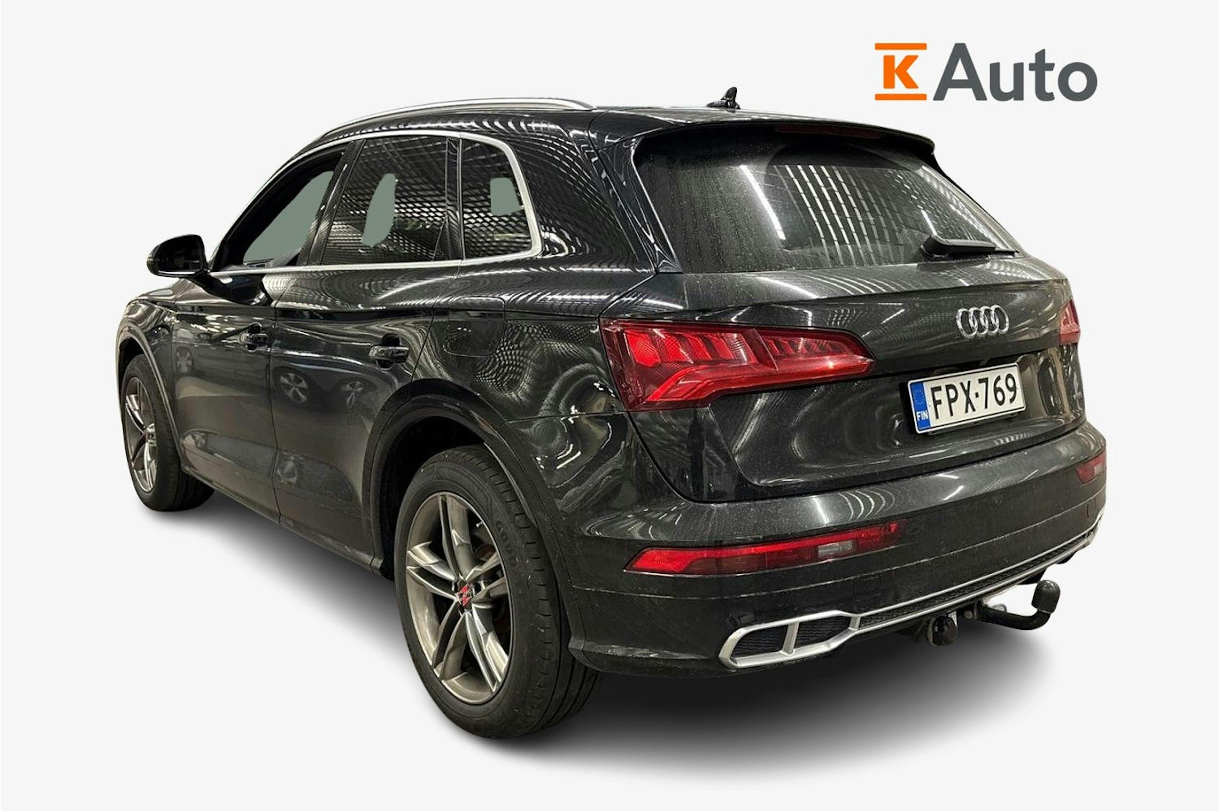 met. musta Audi Q5 2020 kuva 2.