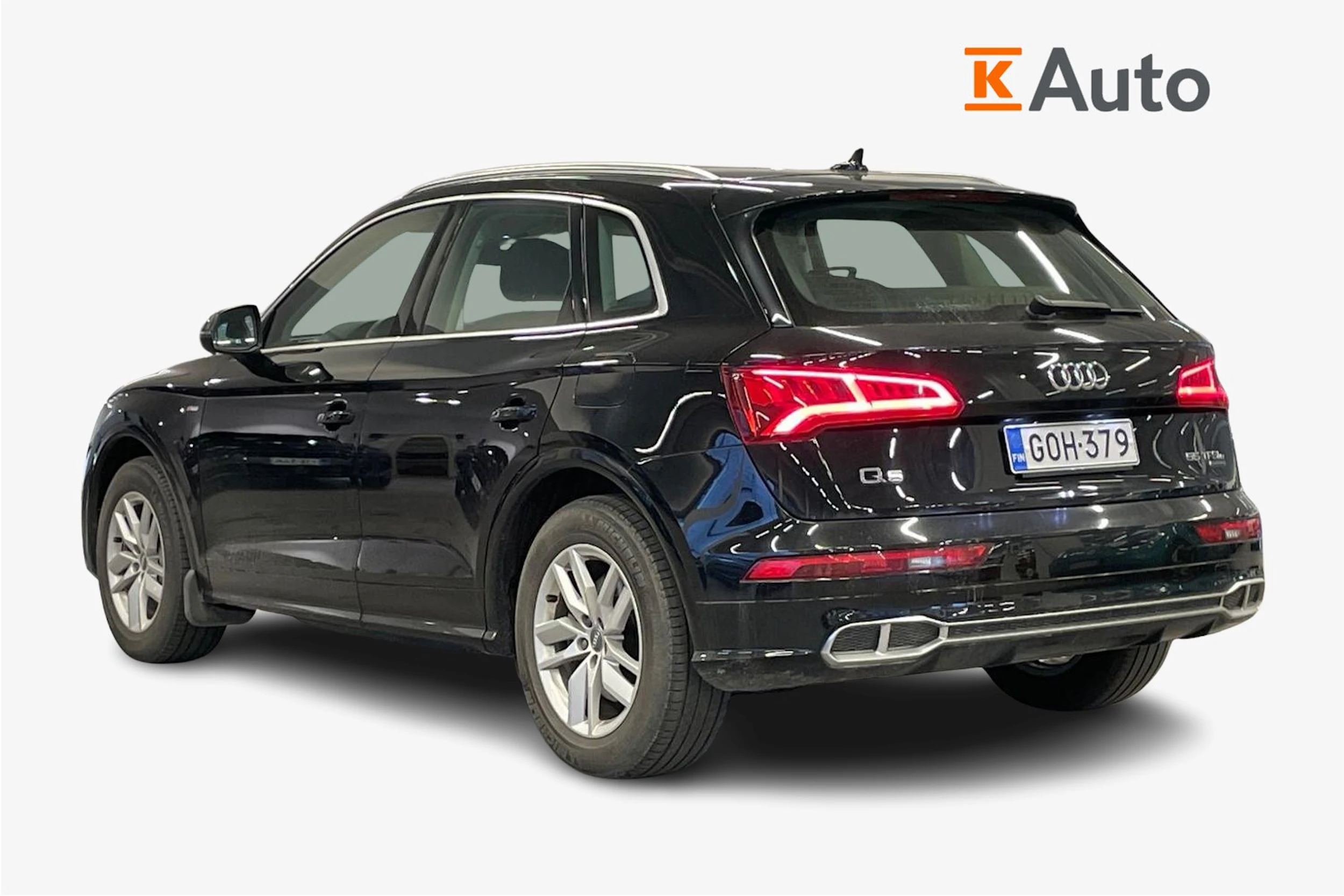 Musta Audi Q5 2020 kuva 2.