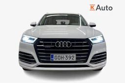 Valkoinen Audi Q5 2020 kuva 4.