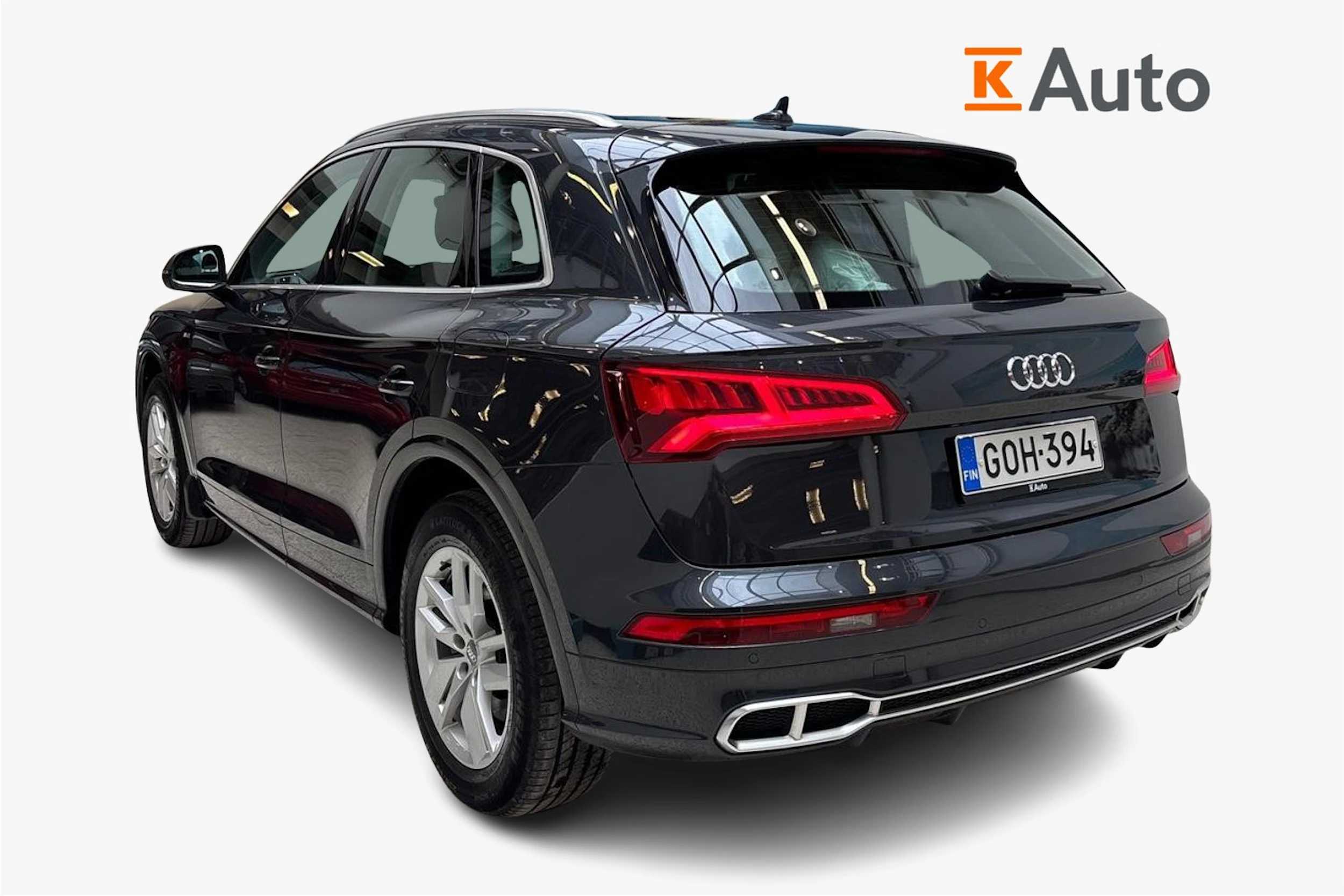 harmaa Audi Q5 2020 kuva 2.