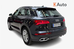 harmaa Audi Q5 2020 kuva 2.