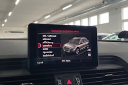 Harmaa Audi Q5 2020 kuva 20.