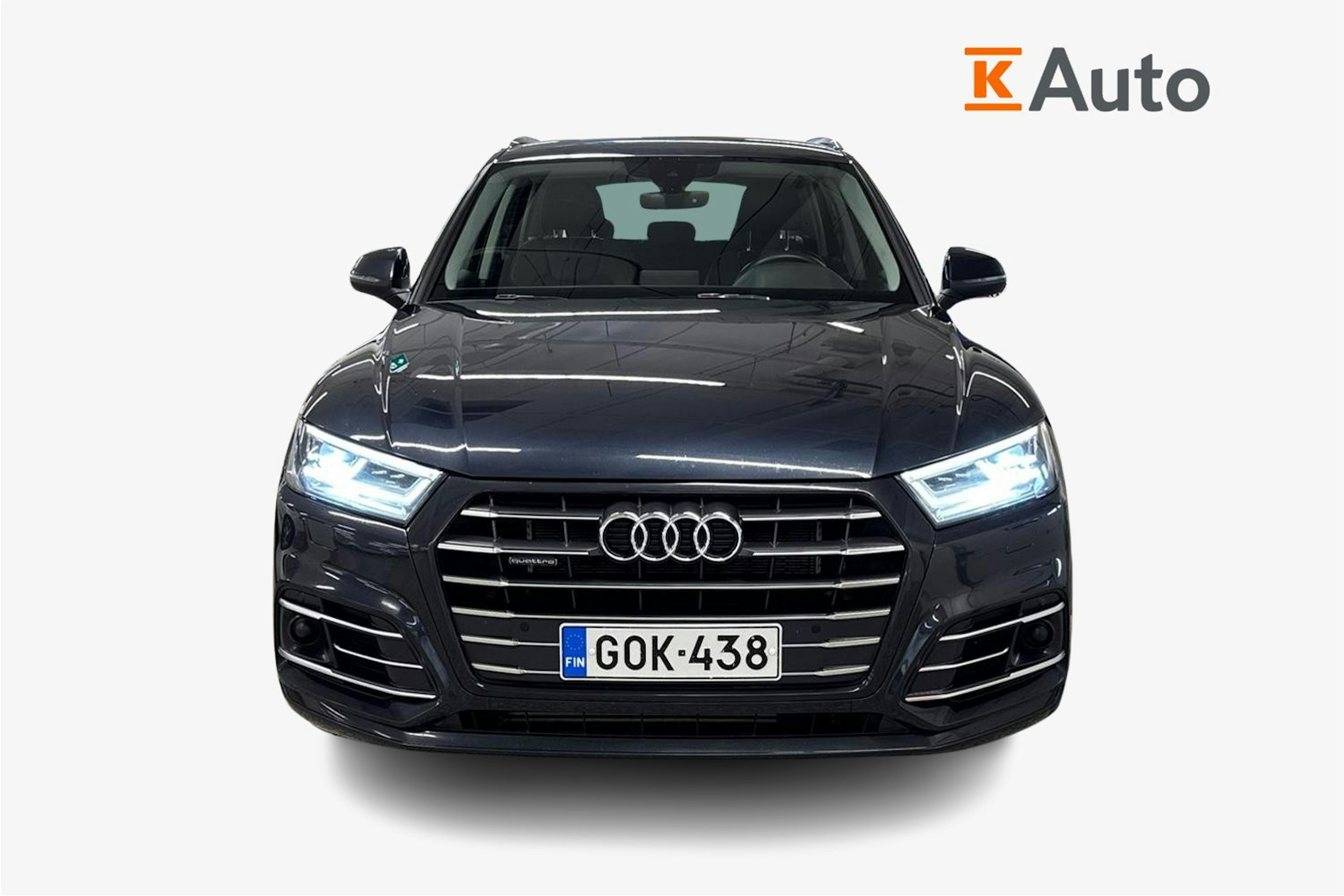 sininen Audi Q5 2020 kuva 5.