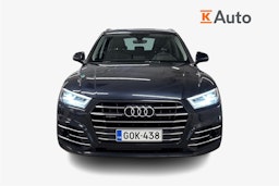 sininen Audi Q5 2020 kuva 5.