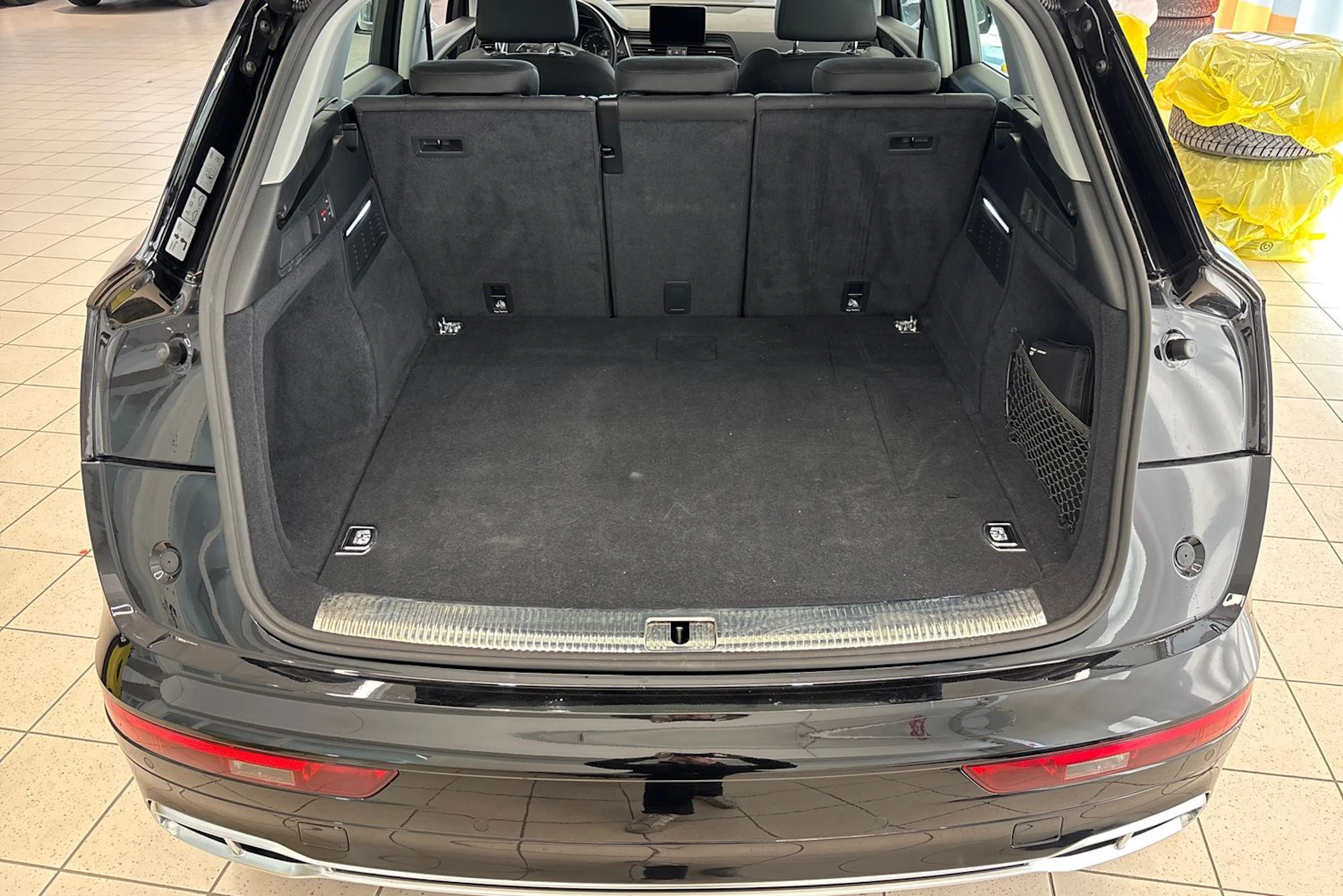 Audi Q5 2020 kuva 18.