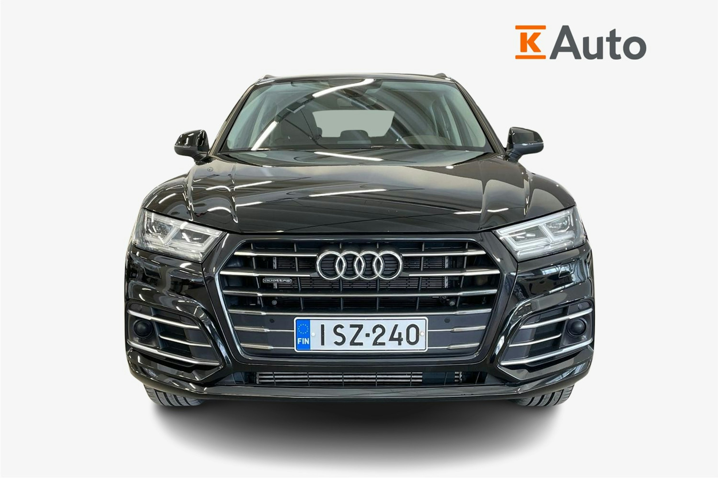 Musta Audi Q5 2020 kuva 5.