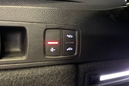 Musta Audi Q5 2020 kuva 15.