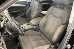 Musta Audi Q5 2020 kuva 17.
