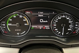 Musta Audi Q5 2020 kuva 23.