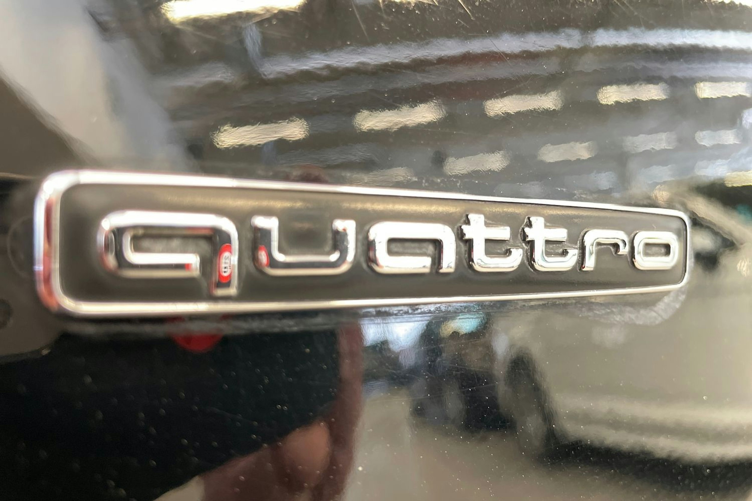 Musta Audi Q5 2020 kuva 26.