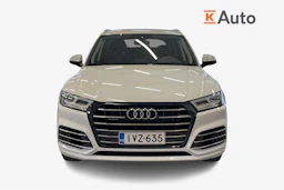 Valkoinen Audi Q5 2020 kuva 5.