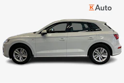 Valkoinen Audi Q5 2020 kuva 7.