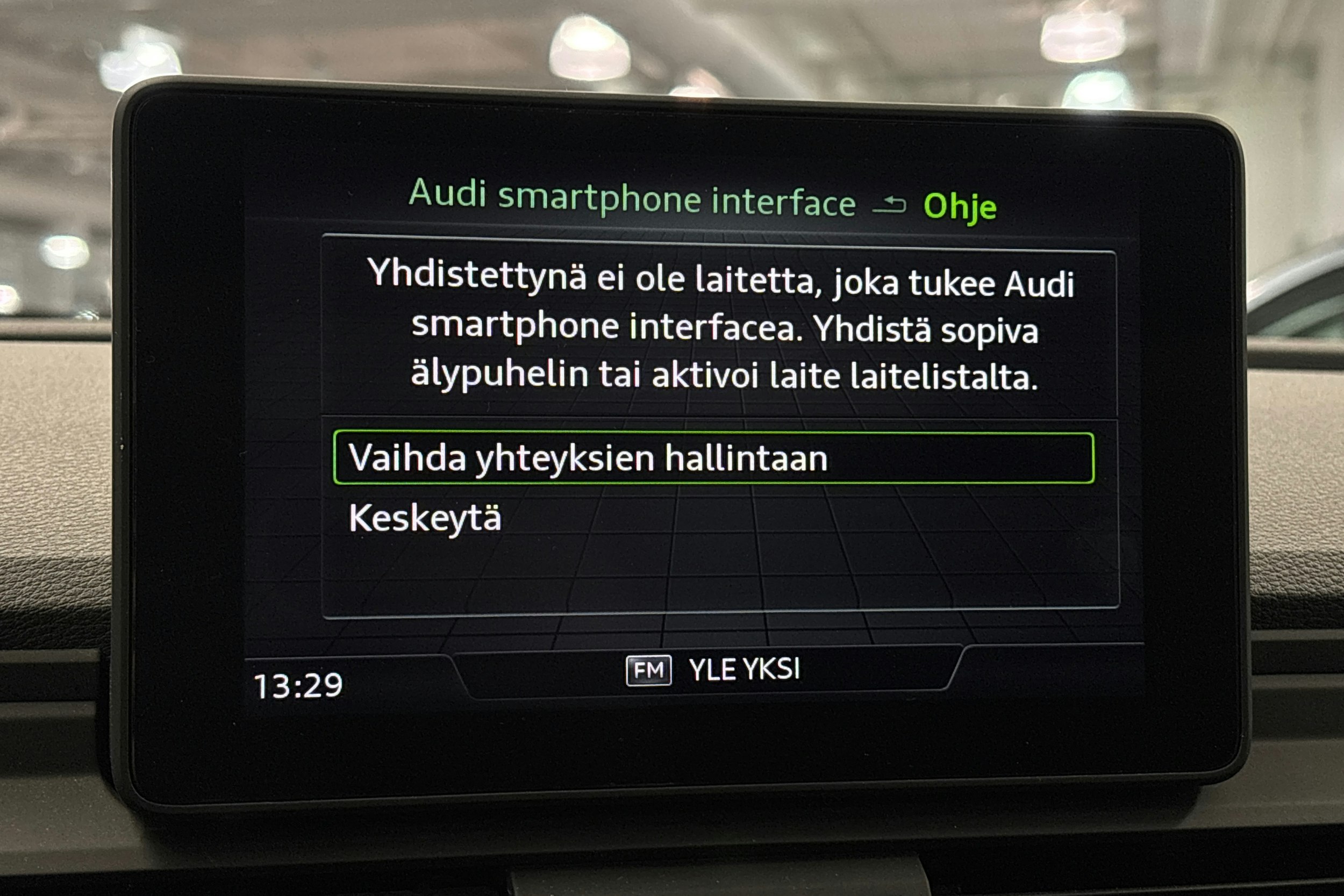 musta Audi Q5 2020 kuva 26.