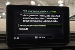 musta Audi Q5 2020 kuva 26.