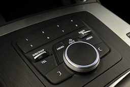 musta Audi Q5 2020 kuva 29.