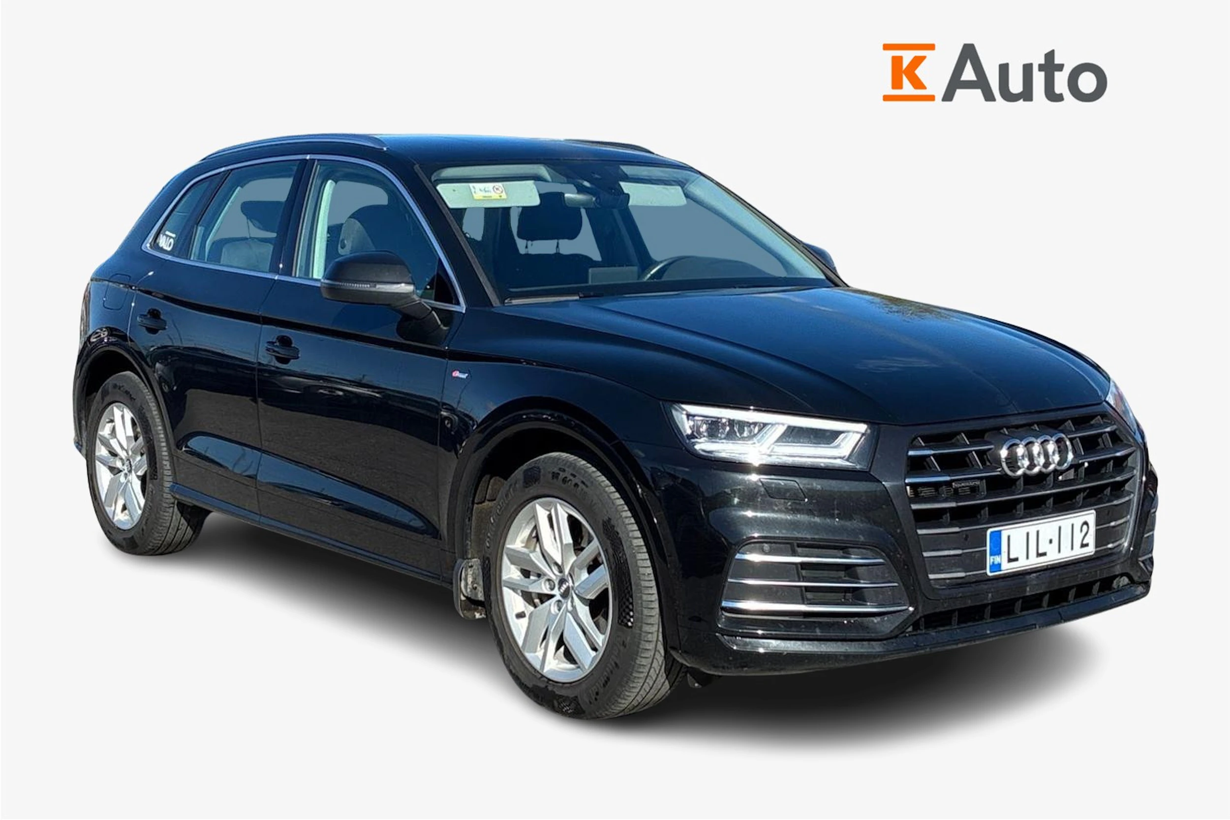 musta Audi Q5 2020 kuva 1.