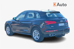 musta Audi Q5 2020 kuva 2.
