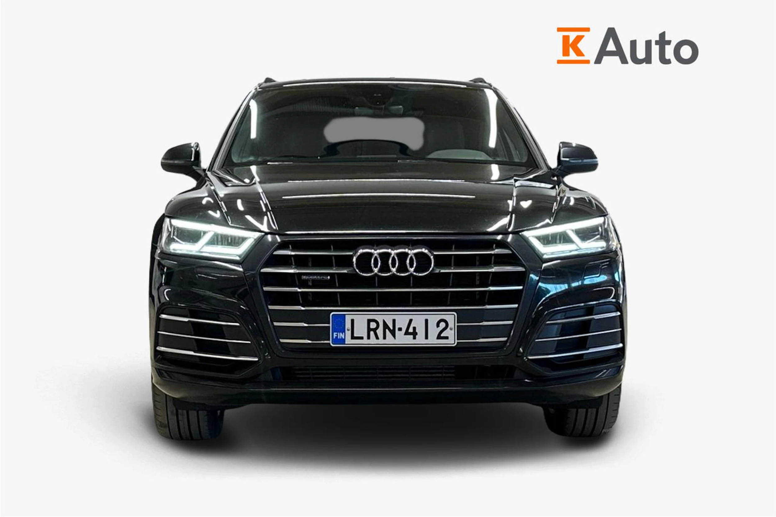 musta Audi Q5 2020 kuva 5.