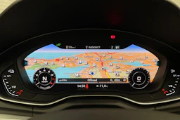 harmaa Audi Q5 2020 kuva 15.