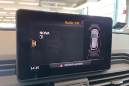Valkoinen Audi Q5 2020 kuva 27.