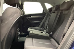 met. sininen Audi Q5 2020 kuva 10.