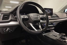 met. sininen Audi Q5 2020 kuva 25.