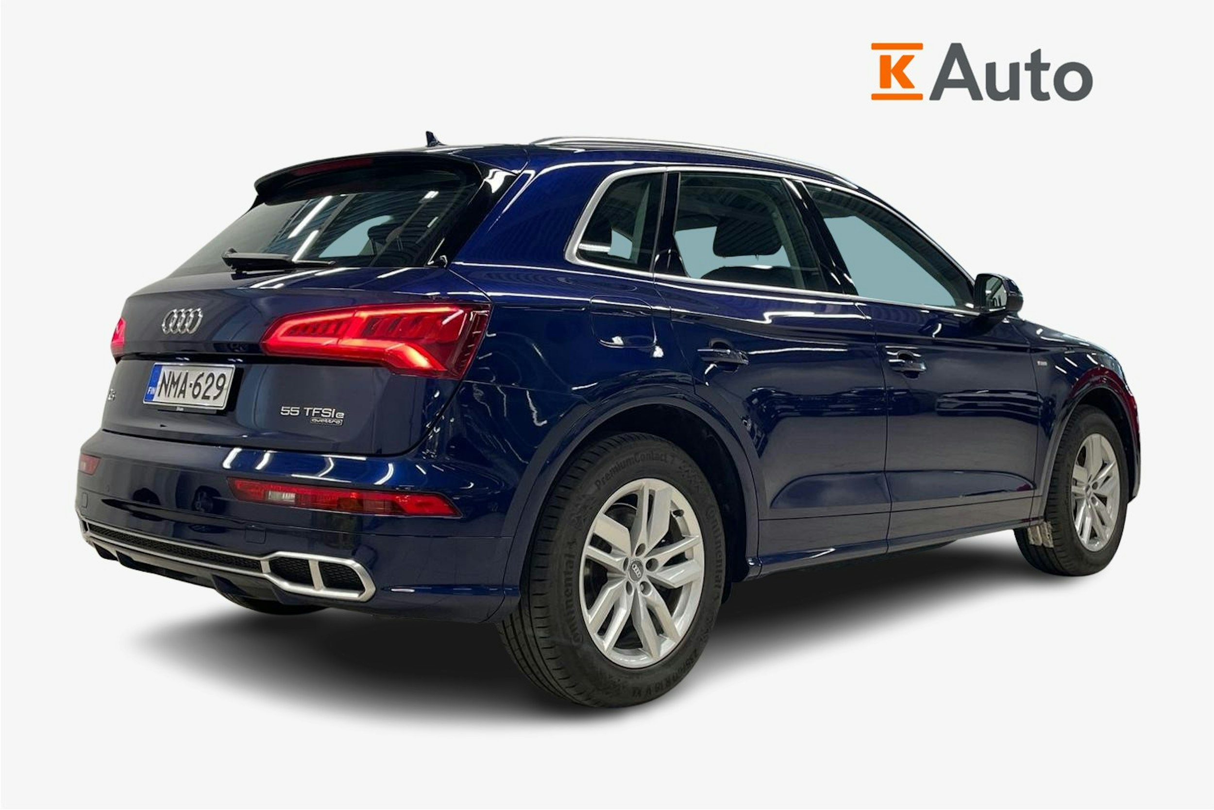 Sininen Audi Q5 2020 kuva 2.