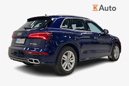 Sininen Audi Q5 2020 kuva 2.