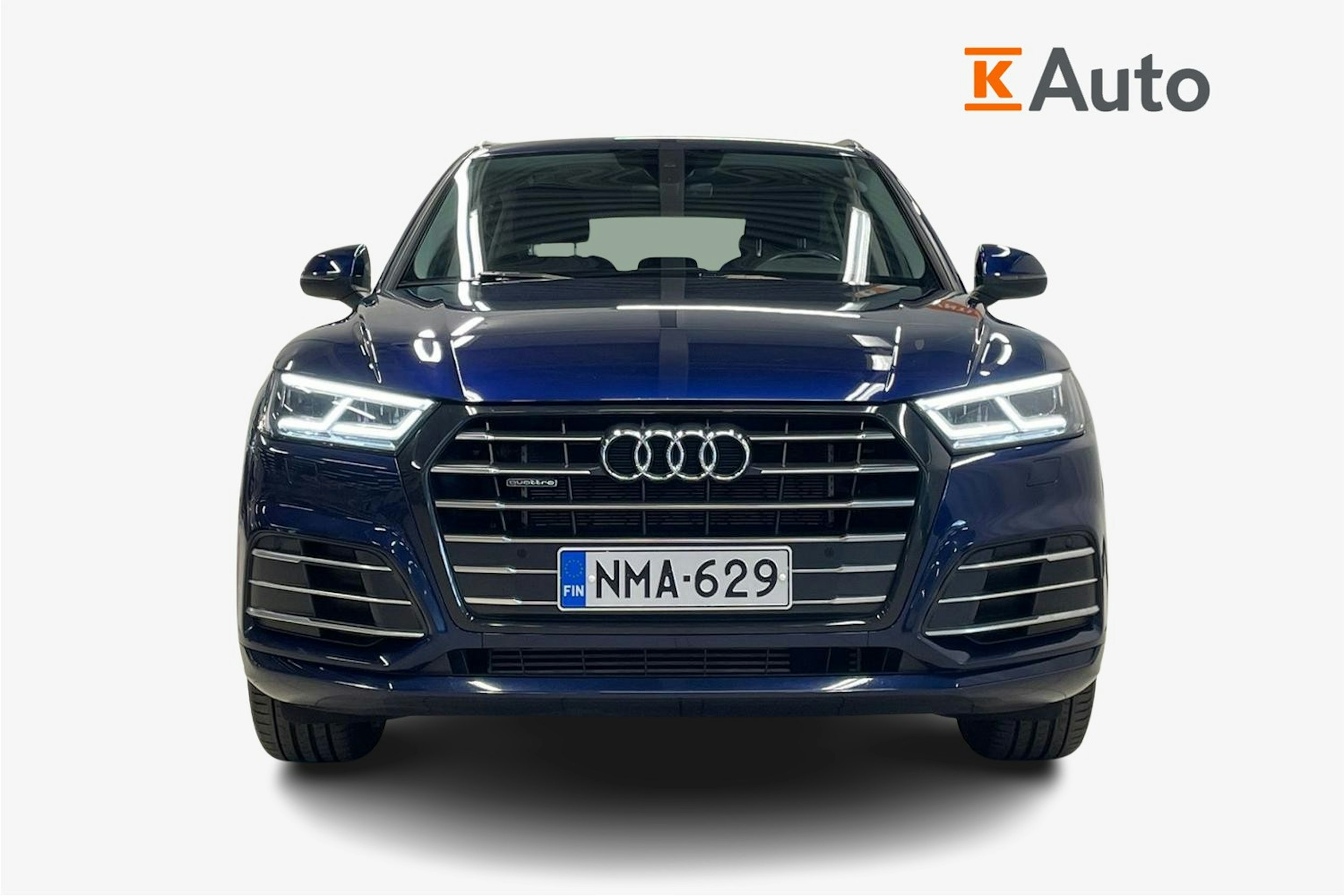 Sininen Audi Q5 2020 kuva 5.