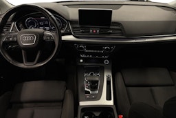 Sininen Audi Q5 2020 kuva 9.
