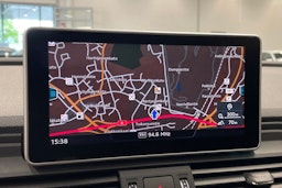 Sininen Audi Q5 2020 kuva 23.