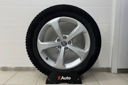 Sininen Audi Q5 2020 kuva 27.