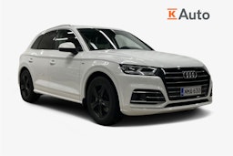 Valkoinen Audi Q5 2020 kuva 1.