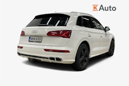 Valkoinen Audi Q5 2020 kuva 2.
