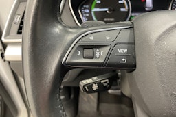 Valkoinen Audi Q5 2020 kuva 13.