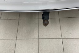 Valkoinen Audi Q5 2020 kuva 19.