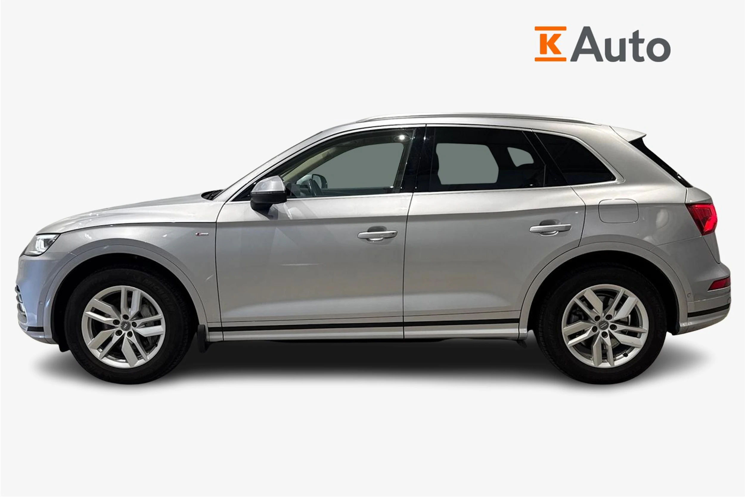 hopea Audi Q5 2020 kuva 5.