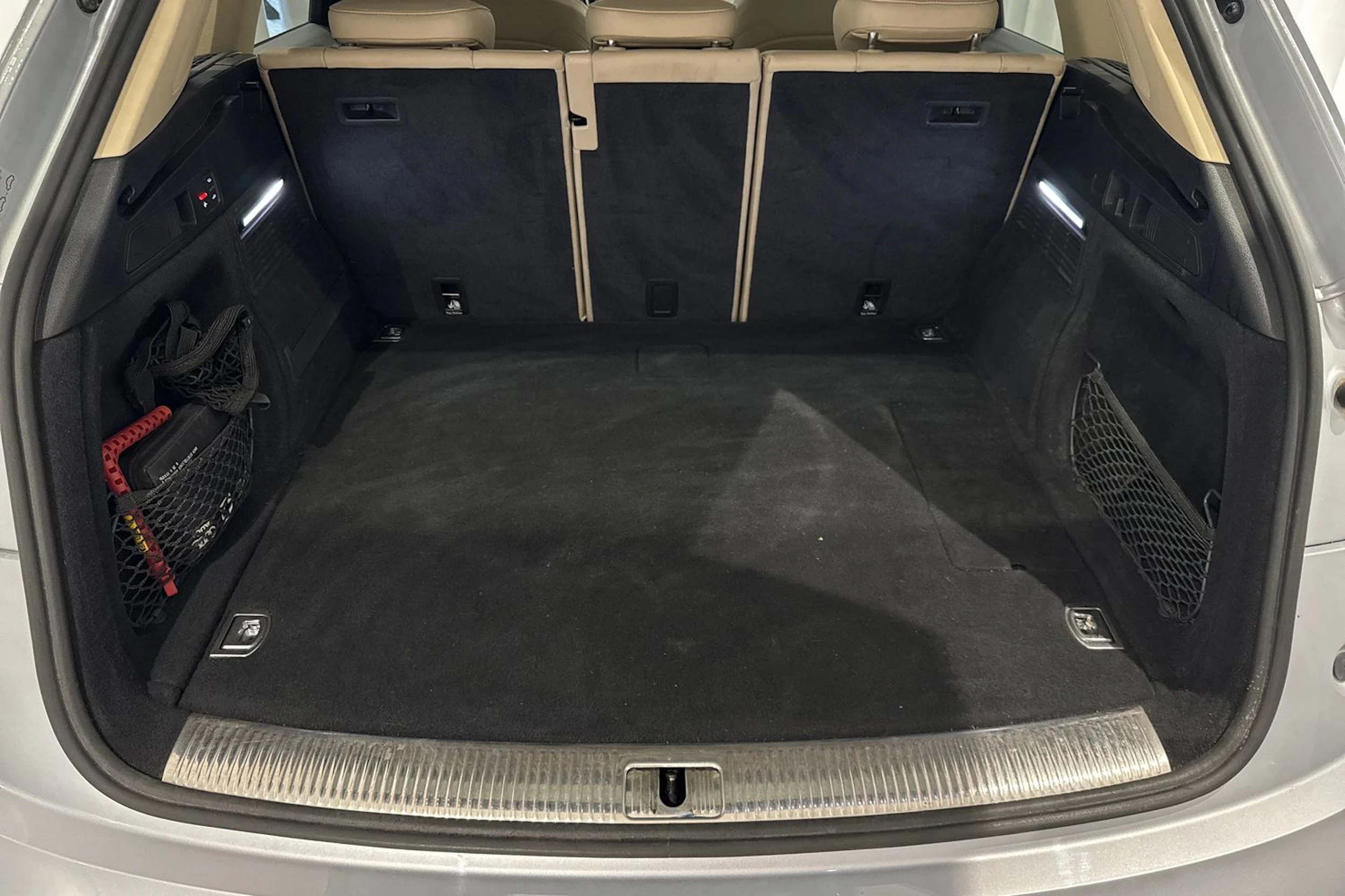 hopea Audi Q5 2020 kuva 13.