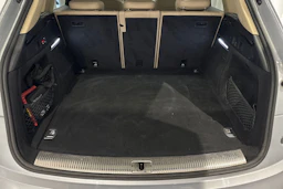 hopea Audi Q5 2020 kuva 13.