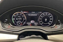 hopea Audi Q5 2020 kuva 18.