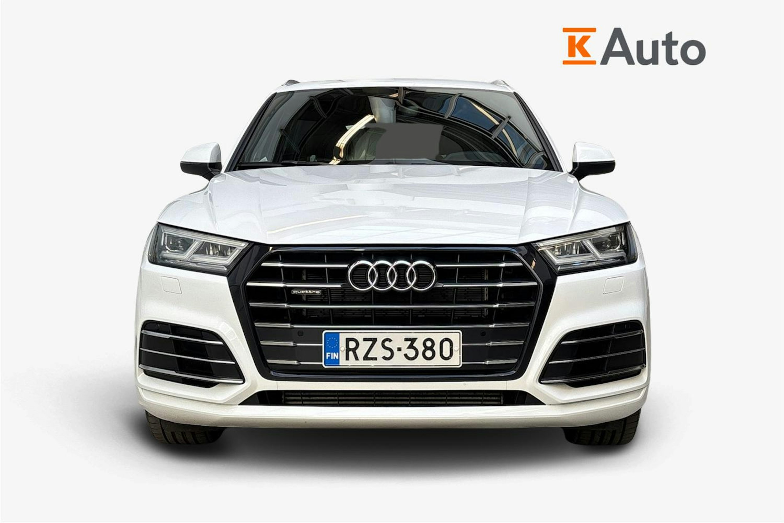 valkoinen Audi Q5 2020 kuva 5.
