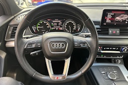 valkoinen Audi Q5 2020 kuva 21.