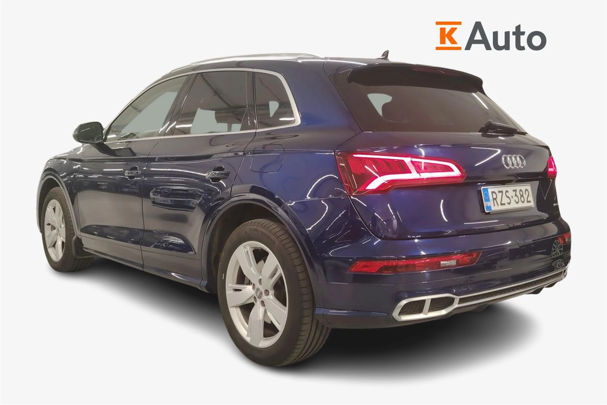 Sininen Audi Q5 2020 kuva 2.