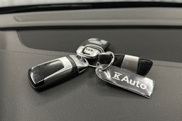 musta Audi Q5 2020 kuva 30.