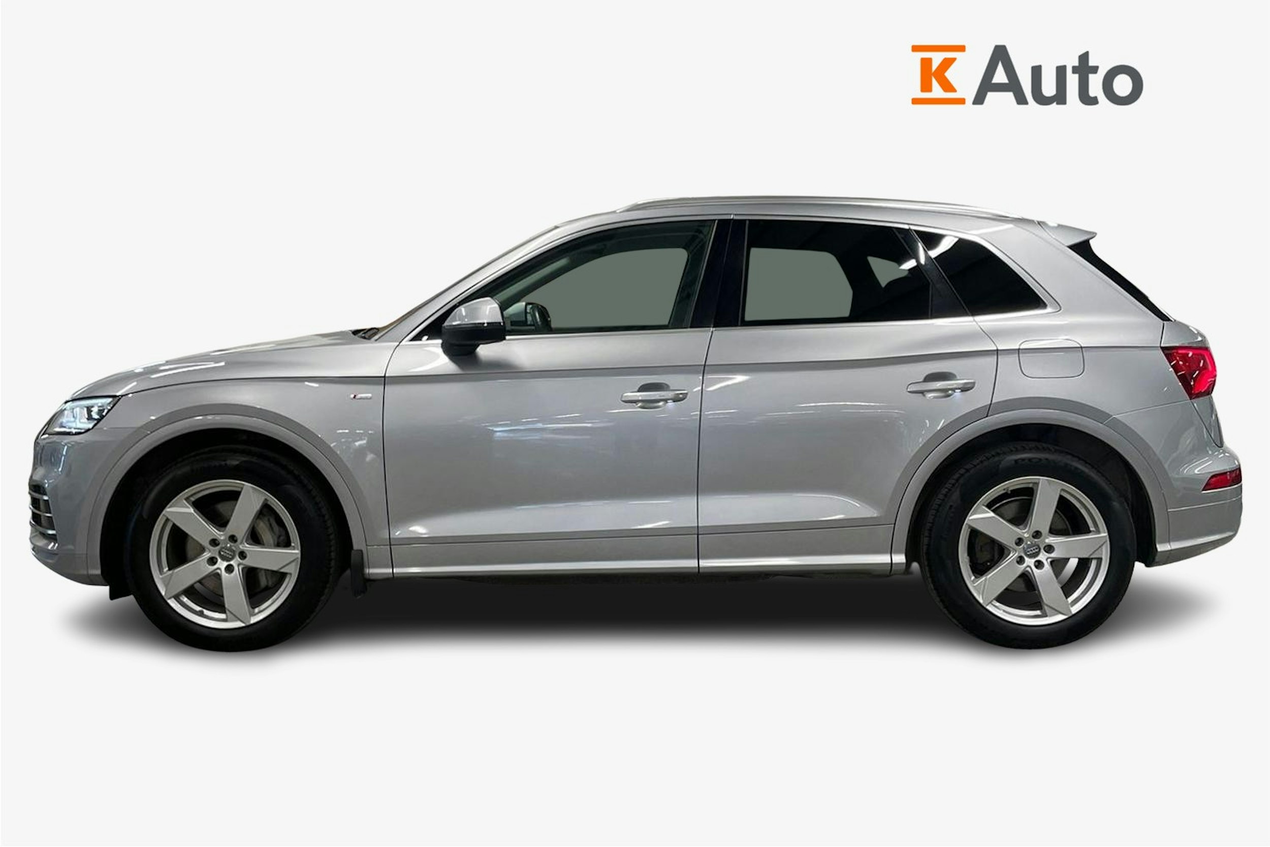 hopea Audi Q5 2020 kuva 6.
