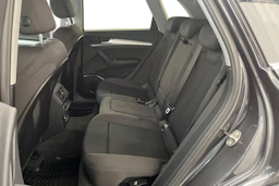 harmaa Audi Q5 2020 kuva 11.