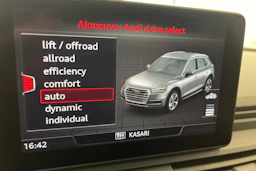 harmaa Audi Q5 2020 kuva 29.