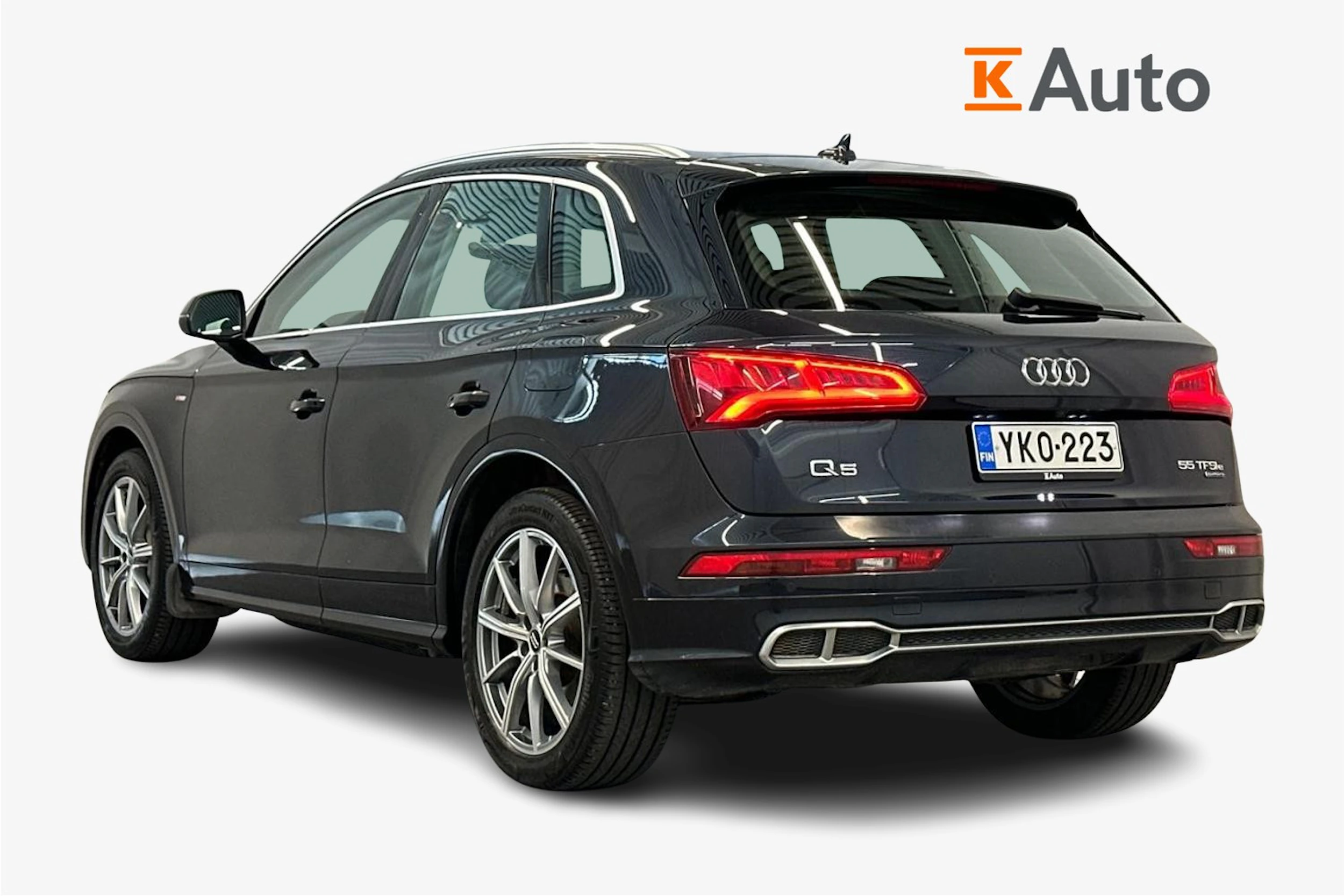 met. sininen Audi Q5 2020 kuva 2.