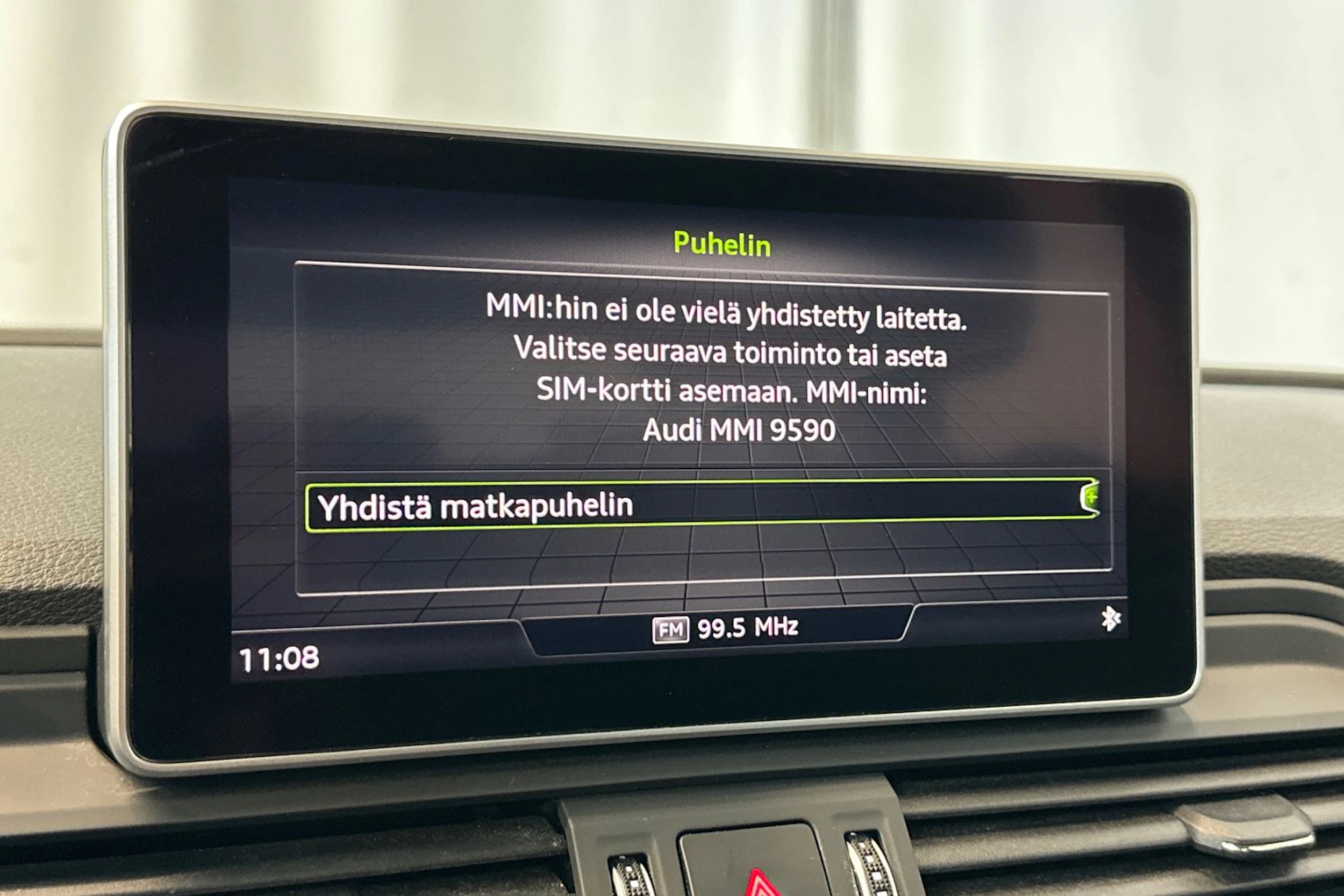met. sininen Audi Q5 2020 kuva 20.