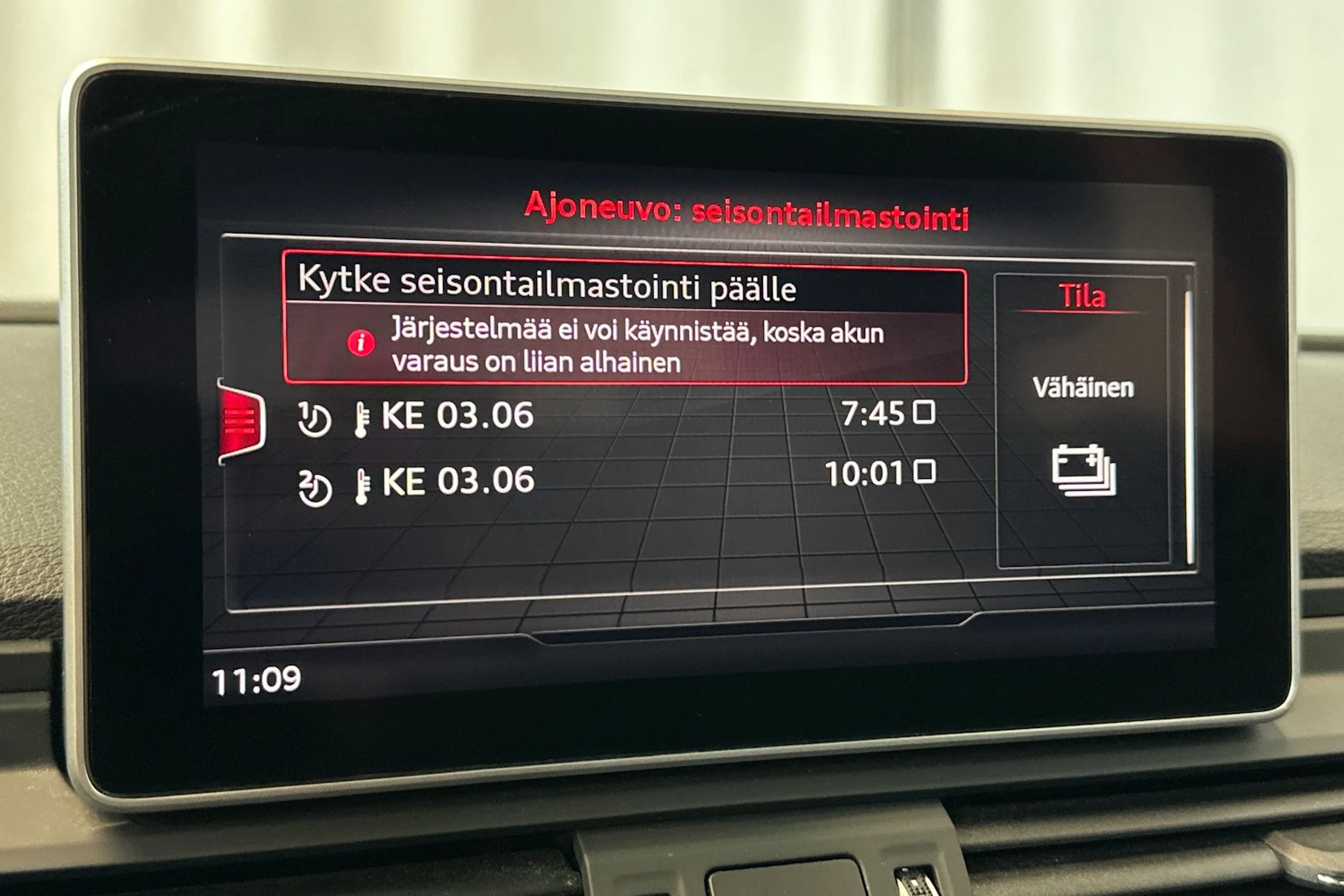met. sininen Audi Q5 2020 kuva 23.